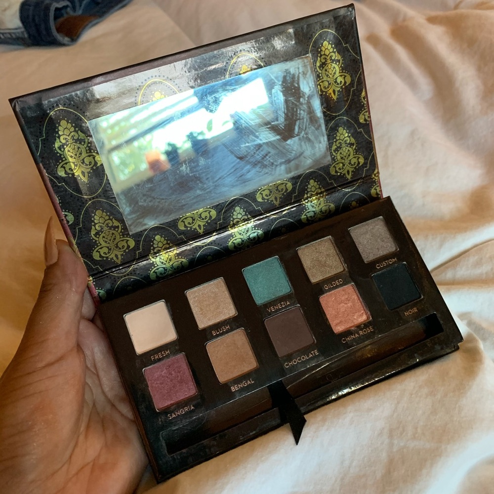 Anastasia eyeshadow pallet